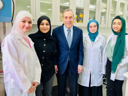 رئيس جامعة القدس أ.د. أبو كشك يستقبل رئيس هارفارد الأمريكية في زيارته الأولى إلى جامعة فلسطينية